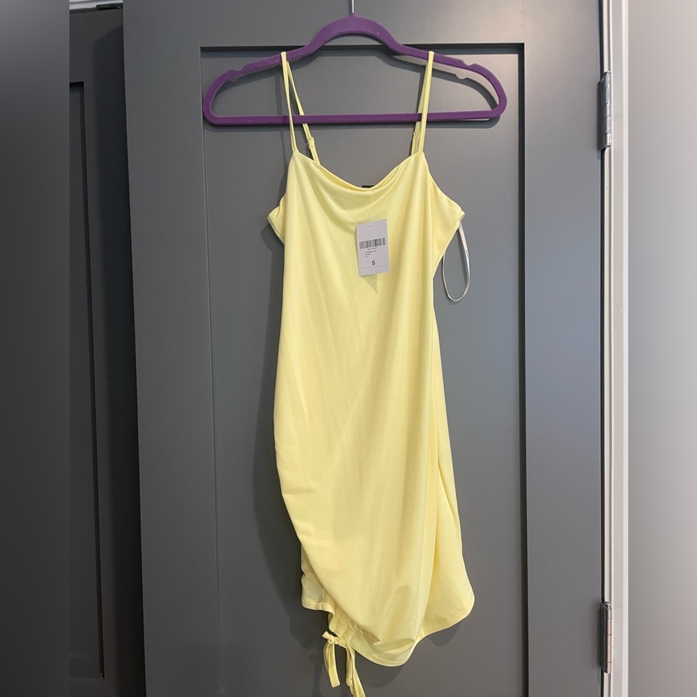 Yellow forever 21 mini never worn
